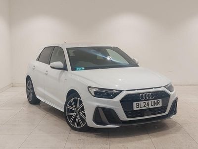 Begagnad Audi A1 S-Line 95 HK (69 kW) 2024 Vit SUV