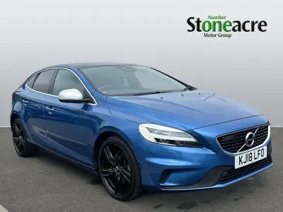 Used Volvo V40 R-Design 150 HP (110 kW) 2019 Hatchback