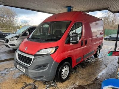 Used Peugeot Boxer 110 HP (80 kW) 2014 Red Van
