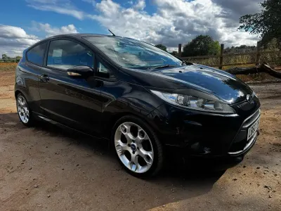 Used Ford Fiesta Zetec 2011 Black Hatchback