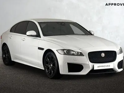 Used Jaguar XF Chequered Flag 250 HP (183 kW) 2020 White Sedan