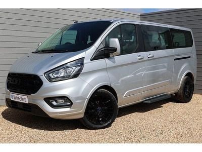 Begagnad Ford Tourneo Custom Titanium 2022 Silver Van