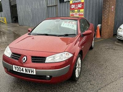 Red Used 2004 Renault Mégane Cabriolet Privilege Cabriolet | £1,595