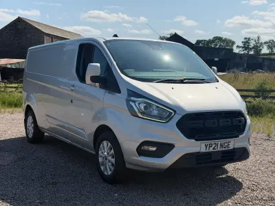 Used Ford Transit Custom Limited 130 HP (95 kW) 2021 Silver Van