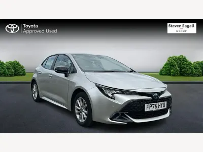 Used Toyota Corolla 196 HP (144 kW) 2025 Silver Hatchback