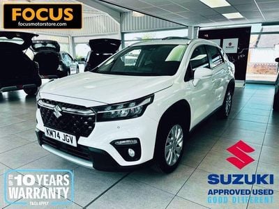 Used Suzuki SX4 S-Cross 2024 White Hatchback
