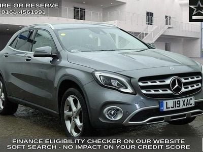 Mercedes GLA200