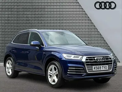 Usado Audi Q5 S-Line 241 HP (177 kW) 2020 Azul SUV