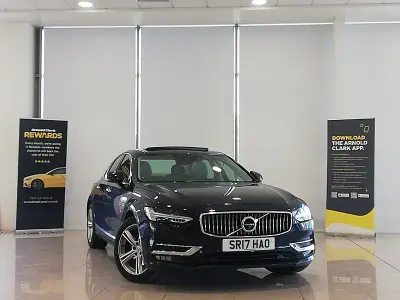Used Volvo S90 Inscription 190 HP (139 kW) 2017 Blue Sedan