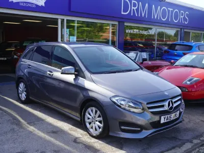 Begagnad Mercedes B200