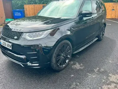 Used Land Rover Discovery HSE 241 HP (177 kW) 2019 Black SUV