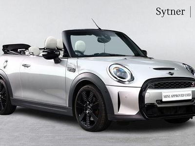Begagnad Mini Cooper S Exclusive 176 HK (129 kW) 2023 Silver Halvkombi