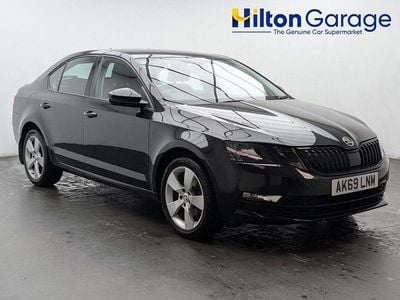 Black Used 2019 Skoda Octavia SE Drive Hatchback | £11,650 (Good price)