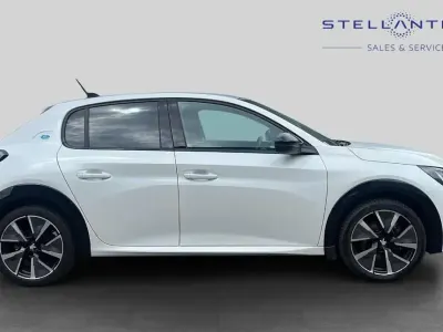 Used Peugeot e-208