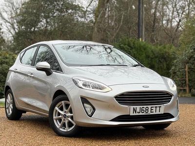 Used Ford Fiesta Zetec 70 HP (51 kW) 2018 Silver Hatchback