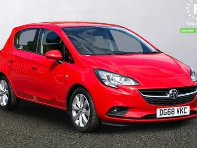 Gebraucht Vauxhall Corsa 101 PS (74 kW) 2018 Rot Kleinwagen