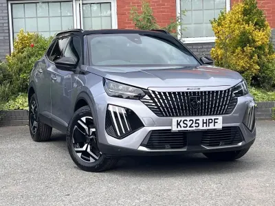 Used Peugeot 2008 GT 134 HP (98 kW) 2025 Grey SUV