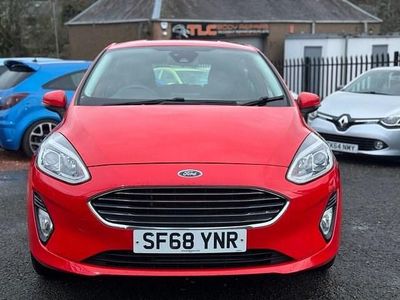 Used Ford Fiesta Zetec 85 HP (62 kW) 2018 Red Hatchback