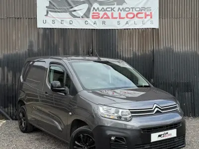 Used Citroën Berlingo 130 HP (95 kW) 2021 Grey MPV