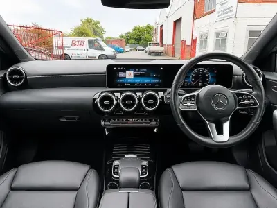 Used Mercedes A180 Executive 116 HP (85 kW) 2018 White Hatchback
