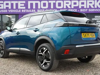 Used Peugeot 2008 Allure 99 HP (72 kW) 2025 Blue SUV