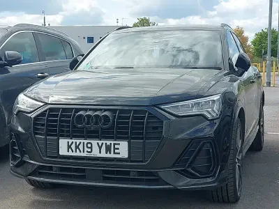 Usado Audi Q3 Advanced 150 HP (110 kW) 2019 Preto SUV