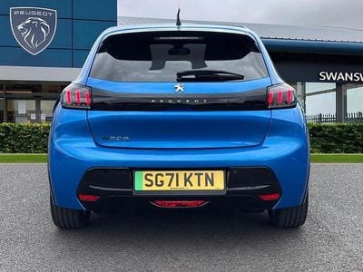 Peugeot e-208