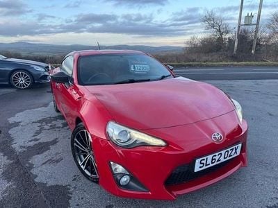 Used Toyota GT86 GT 200 HP (147 kW) 2012 Red Coupe