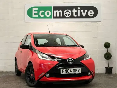 Used Toyota Aygo X-cite 68 HP (50 kW) 2014 Orange Hatchback
