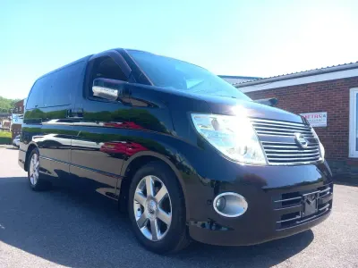 Usado Nissan Elgrand