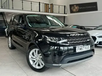 Used Land Rover Discovery 5 SE 258 HP (189 kW) 2018 Black SUV