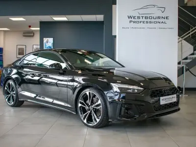 Second-hand Audi A5 Black Edition 204 CP (150 kW) 2023 Negru Coupe