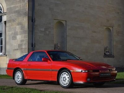 Usado Toyota Supra 200 HP (147 kW) 1990 Vermelho Coupé