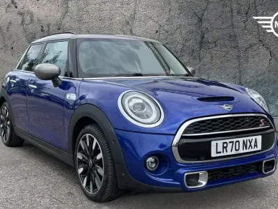 Used Mini Cooper S Exclusive 192 HP (141 kW) 2020 Blue Hatchback