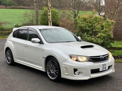 Used Subaru Impreza 2011 White Hatchback