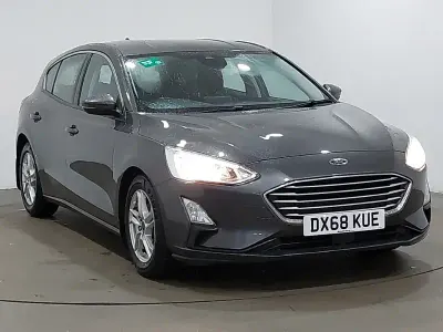 Używany Ford Focus Zetec 100 KM (73 kW) 2019 Szary Hatchback