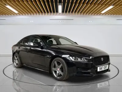 Used Jaguar XE R-Sport 180 HP (132 kW) 2017 Black Sedan
