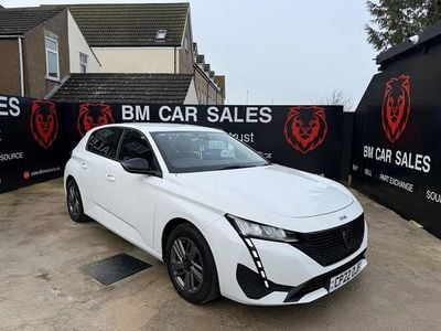 Used Peugeot 308 Active Premium 130 HP (95 kW) 2022 White Hatchback