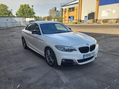 Used BMW 220 M Sport 190 HP (139 kW) 2015 White Coupe