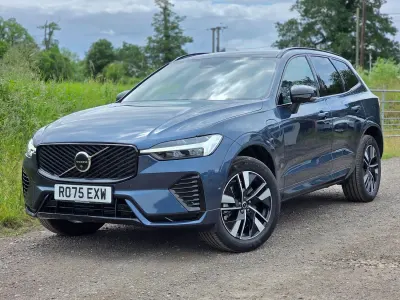 Used Volvo XC60 Plus 2025 Blue SUV