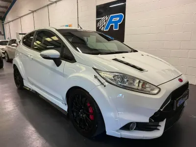 Used Ford Fiesta ST 2014 White Hatchback