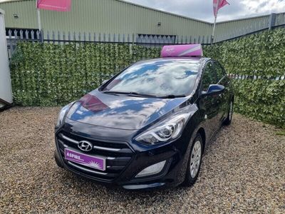 used Hyundai i30 1.6 CRDi Blue Drive S 5dr