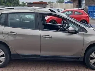 Used Peugeot 2008 Active 2015 Grey SUV