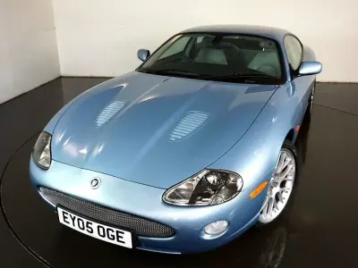 Używany Jaguar XKR Supercharged 400 KM (294 kW) 2005 Niebieski Coupe