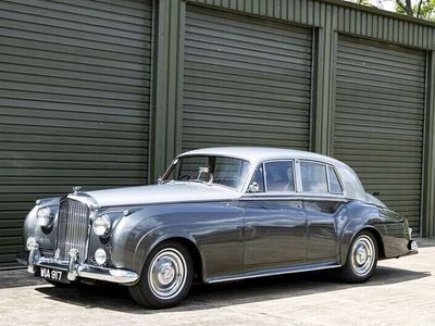 Bentley S2