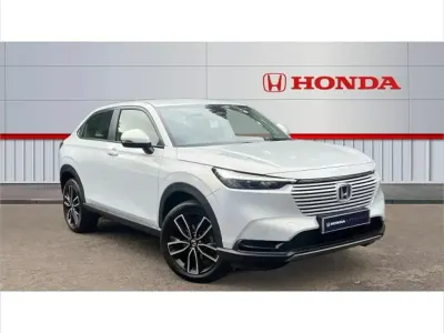 Used Honda HR-V Elegance 131 HP (96 kW) 2023 White SUV