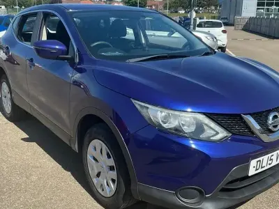 Used Nissan Qashqai Visia 2015 Blue SUV