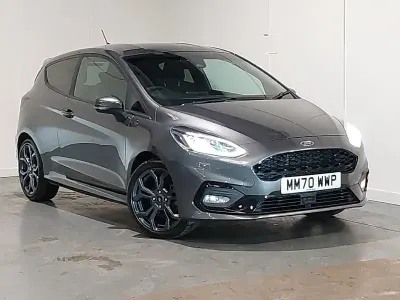 Usado Ford Fiesta ST-Line 95 CV (69 kW) 2021 Gris Utilitario