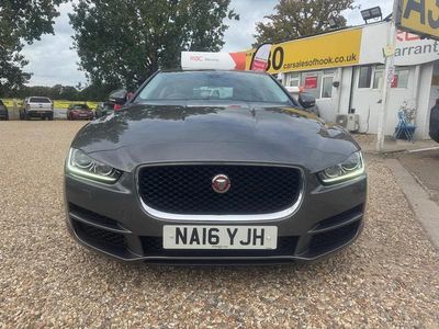 Used Jaguar XE Portfolio 180 HP (132 kW) 2016 Grey Sedan