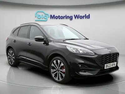 Begagnad Ford Kuga ST-Line X 225 HK (165 kW) 2023 SUV